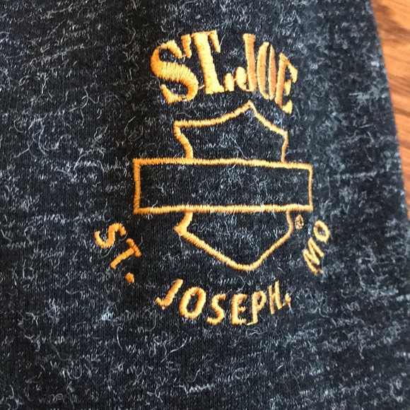 Women’s Med Harley Davidson Gray Sweatshirt 🏍 - Picture 5 of 7